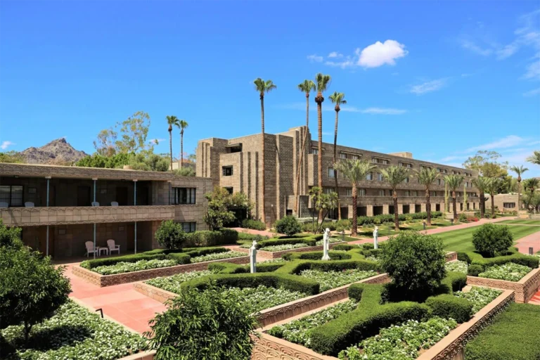 Arizona Biltmore Resort 768x512